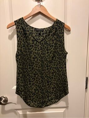 Banana Republic Lightweight Olive and Black Leopard-Print Sleeveless Blouse